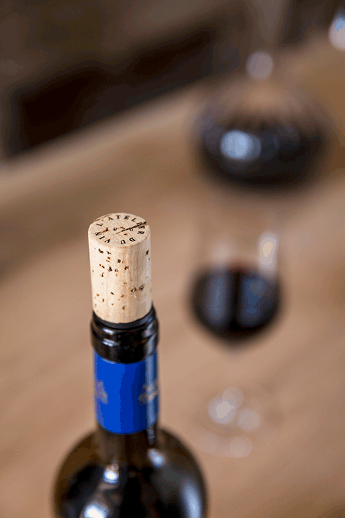 how to seal a wine bottle without a cork