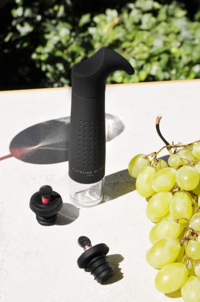  Wein Vakuumpumpe & Flaschenverschluss mit Datteln, Rotweinsparer  Ein Weingeschenkset, das die Flasche frisch hält
