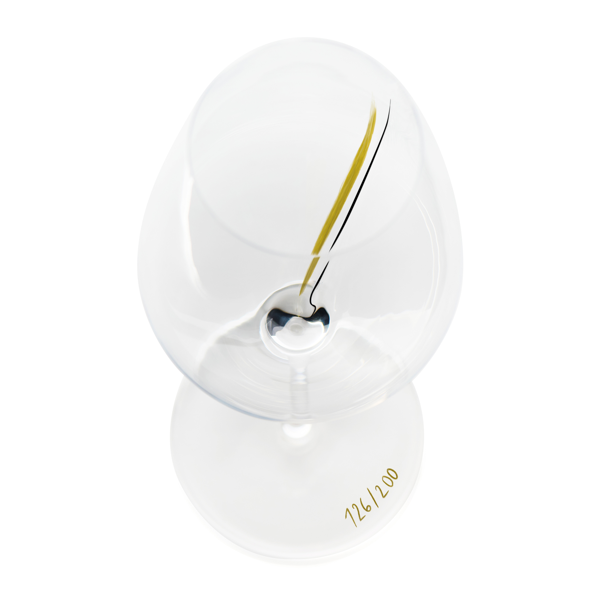 Nervure des Arômes soulignée à la main d’un trait doré sur L’Exploreur® 655 – Aroma Line | Édition Centenaire