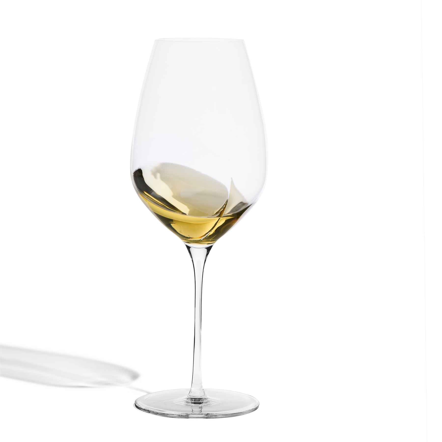 L'Exploreur® 655 – Aroma Line Universal Wine Tasting Glass with White Wine