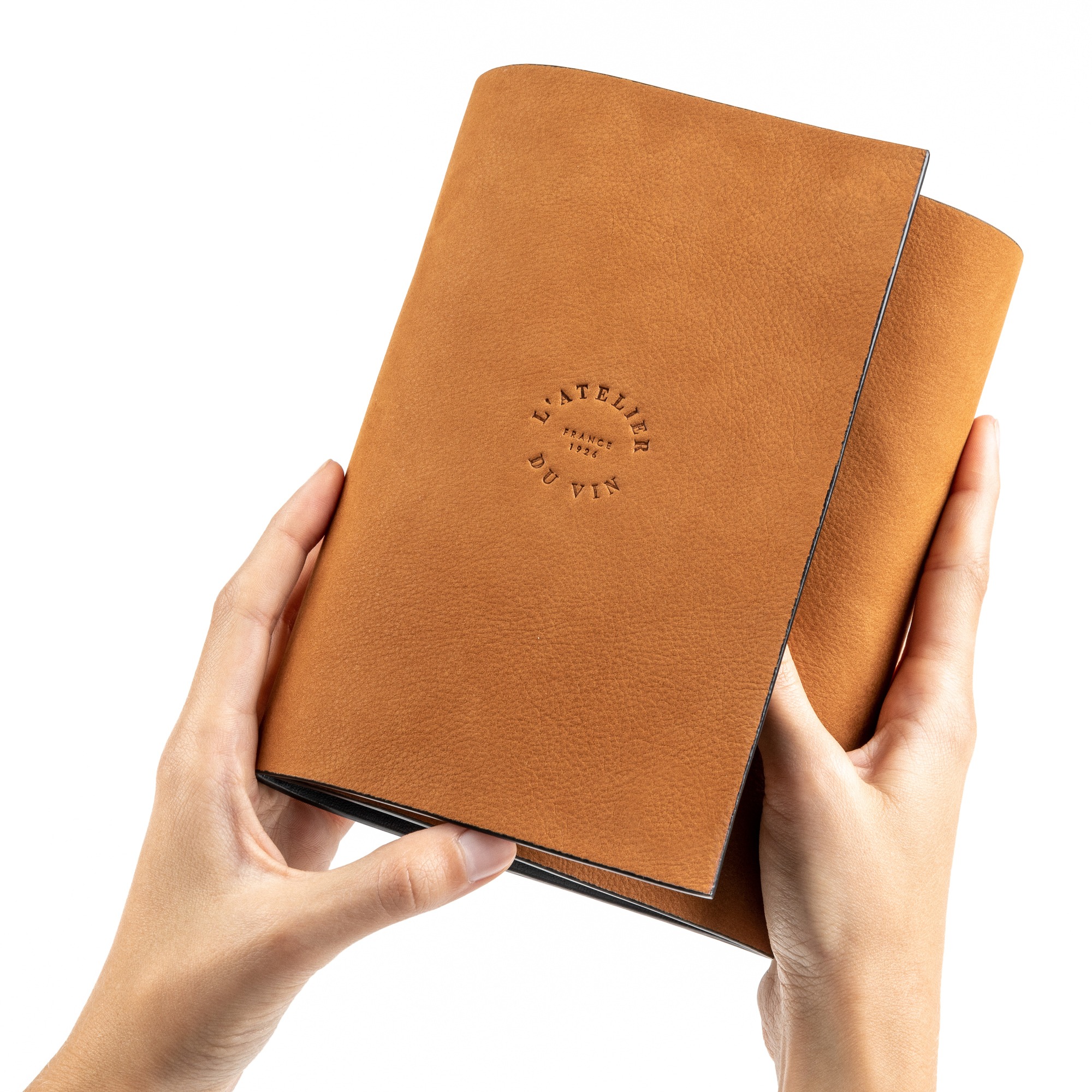 Leather pouch from the Nomad Collection wine accessories collection